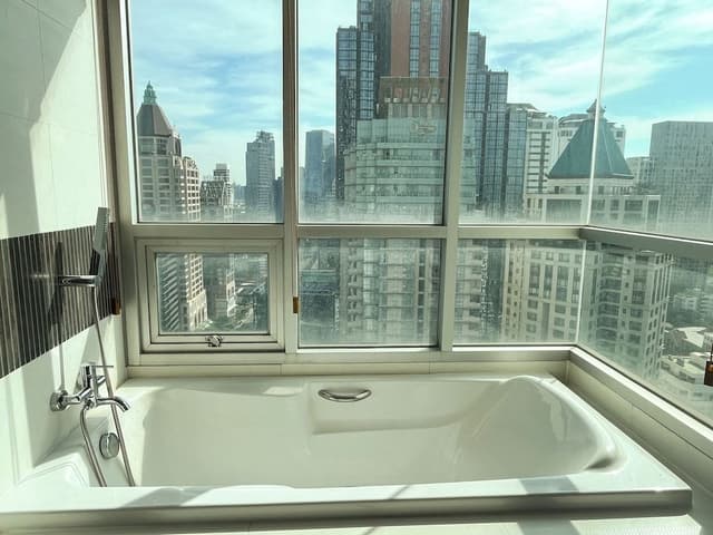 Three Bedroom Executive Suite
