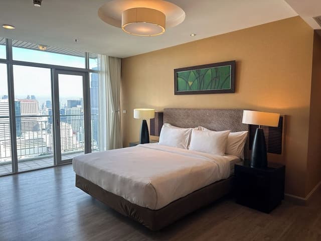 Three Bedroom Executive Suite