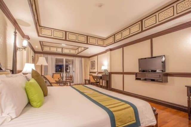 Deluxe Double or Twin Room