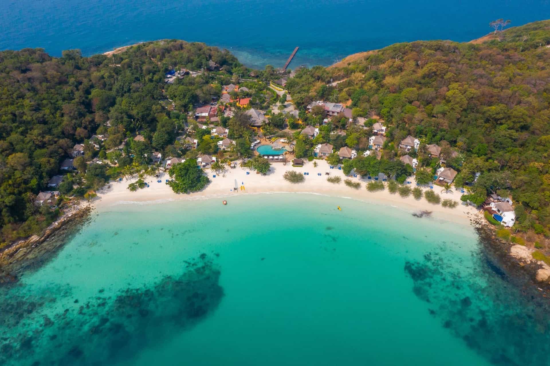 Paradee Resort
