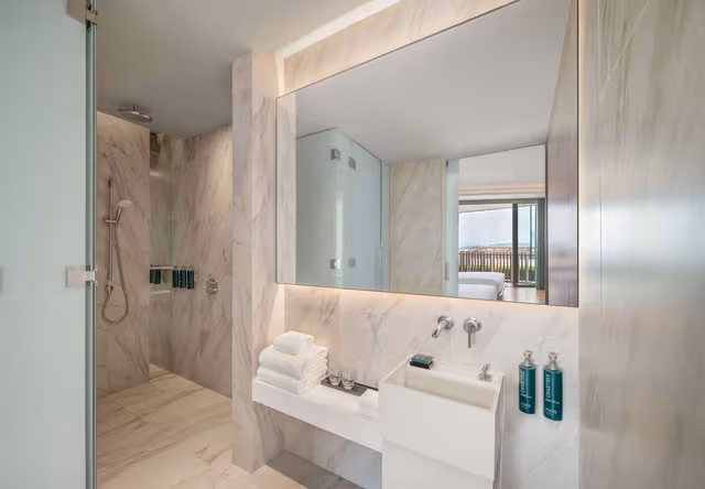 2 BEDROOM OCEAN RESIDENCE
