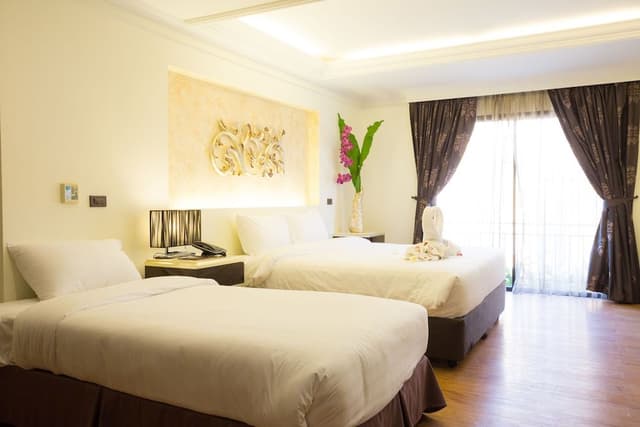 Deluxe Triple Room