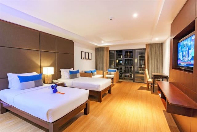 Deluxe Double or Twin Room, Pool View
