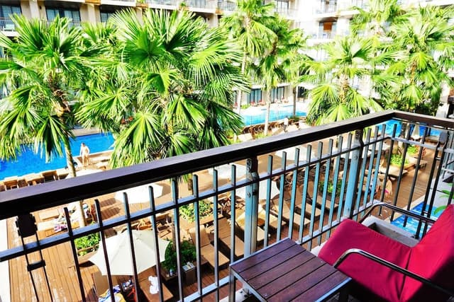 Deluxe Double or Twin Room, Pool View