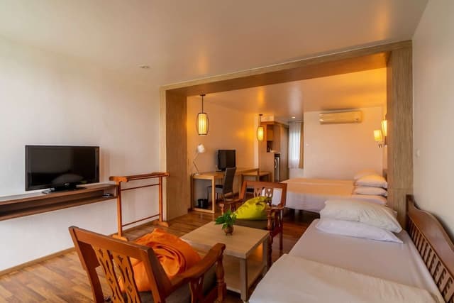 Family Room, 1 King Bed, Non Smoking, Oceanfront (with Sofabed)