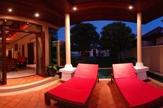 เล พาล์มเมอเรส วิลล่าส์ (Les Palmares Villas)4