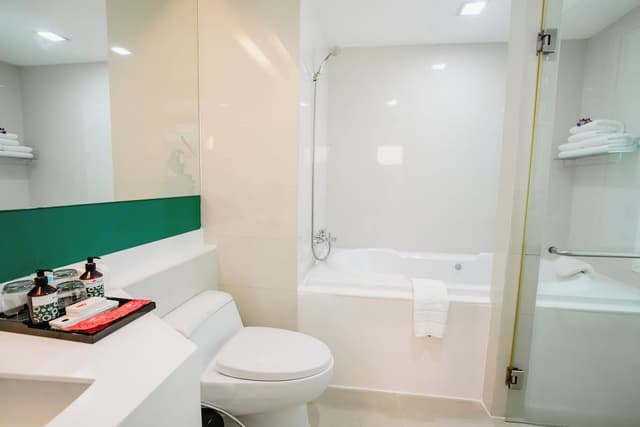 Deluxe With Jacuzzi