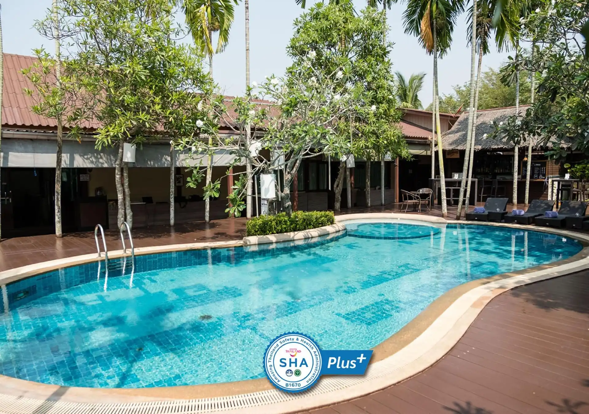 บ้านอัมพวา รีสอร์ต แอนด์ สปา บ้านอัมพวา รีสอร์ต แอนด์ สปา