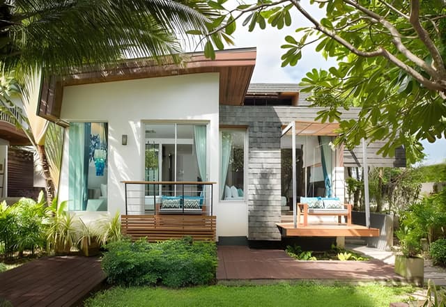 Deluxe Cabana Garden View