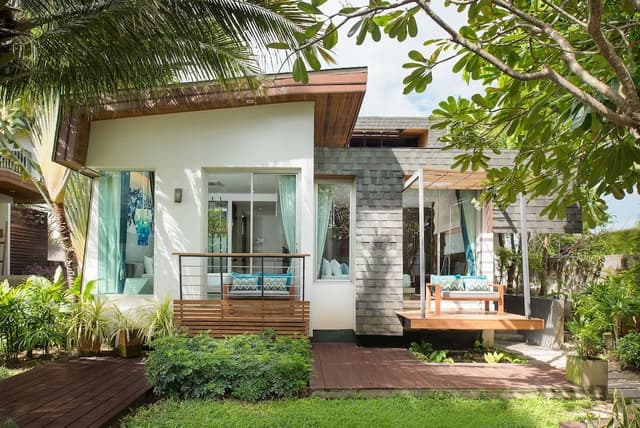 Deluxe Cabana Garden View