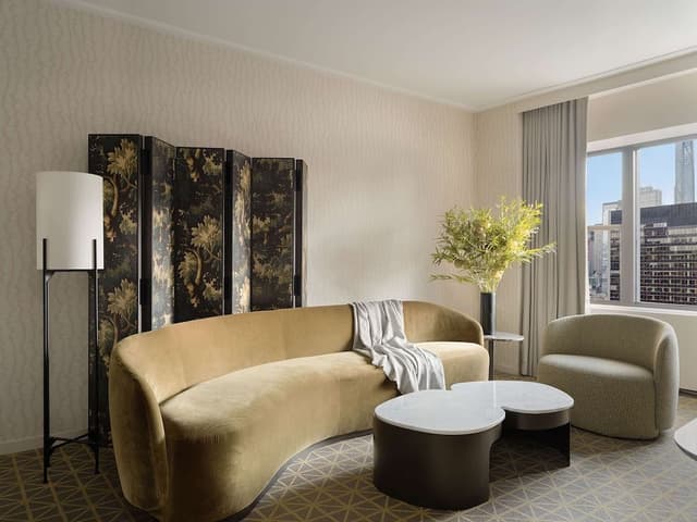 Suite, 1 Bedroom, City View