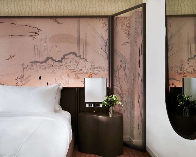 Studio Suite, Park View