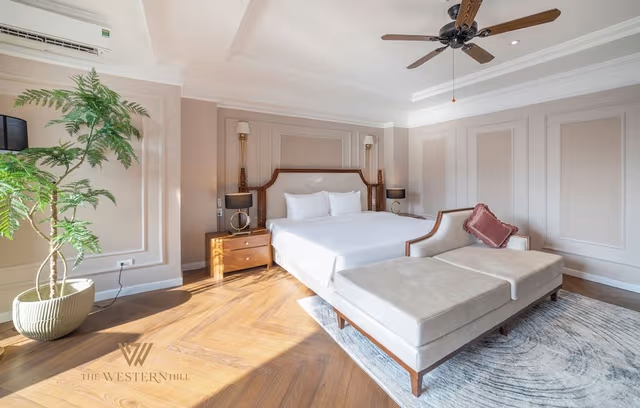 Royal Double Room, City View