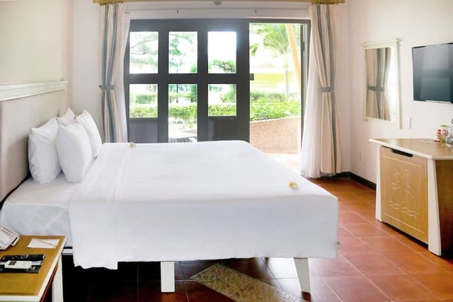 Family Double Room, Garden View