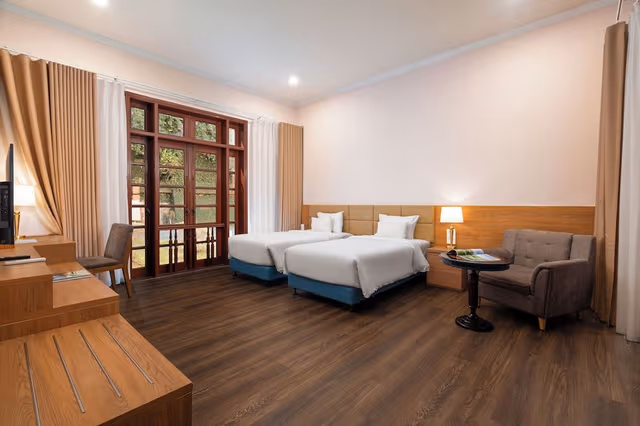 Promenade Twin Room