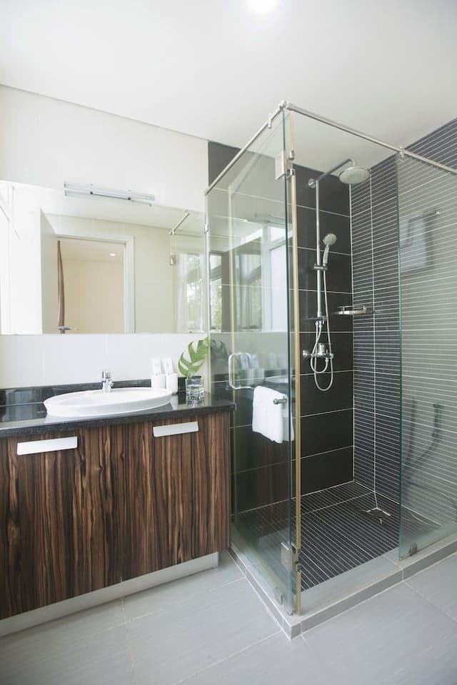 Apartment, 2 Bedrooms ( 1 Single Bed & 1 Double Bed )