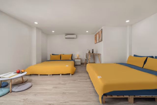 Premier Quadruple Room, City View