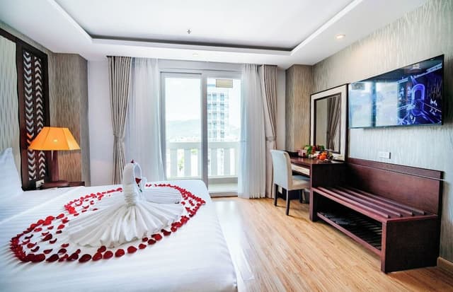 Suite Double City View