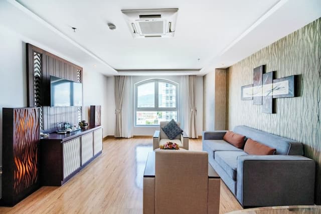 Suite Double City View