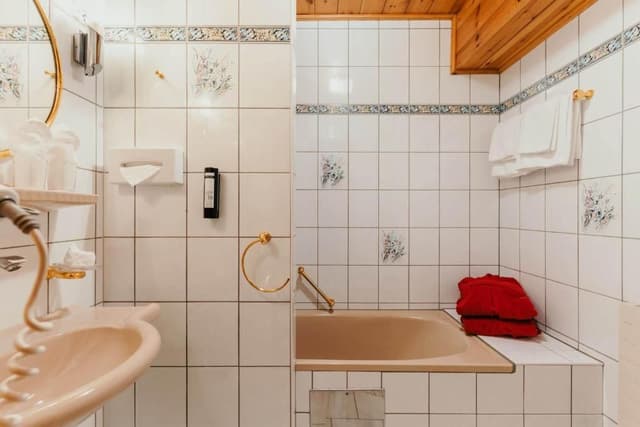 Happy Suite with 2 Rooms