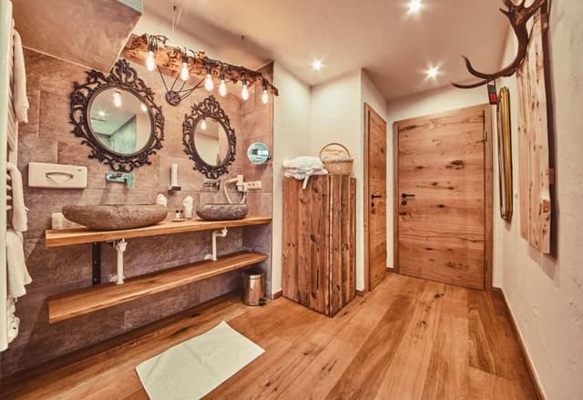 Standard Room Pine