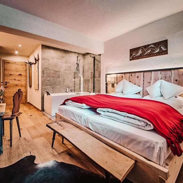 Standard Room Pine