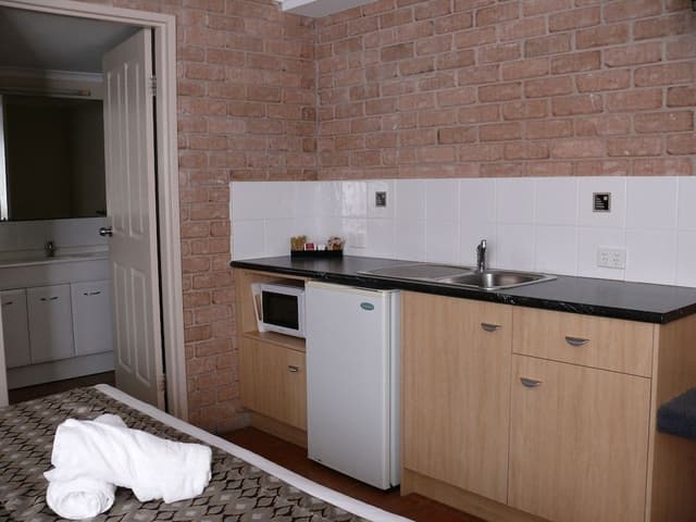 King Spa Room