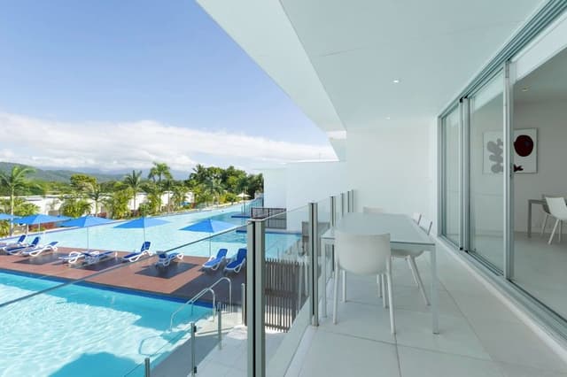 3 Bedroom Sunset Pool View
