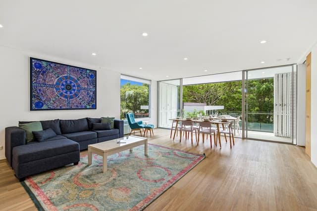 3 Bedroom Pool View Penthouse
