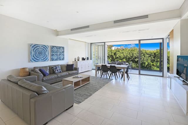 3 Bedroom Pool View Penthouse