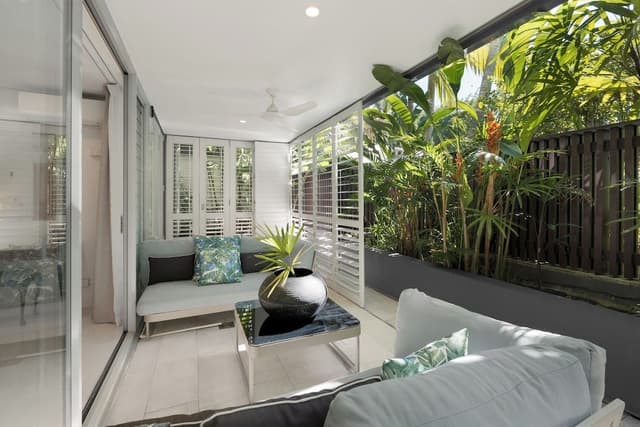 3 Bedroom Courtyard Apartment