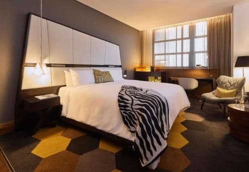 QT Deluxe King Room