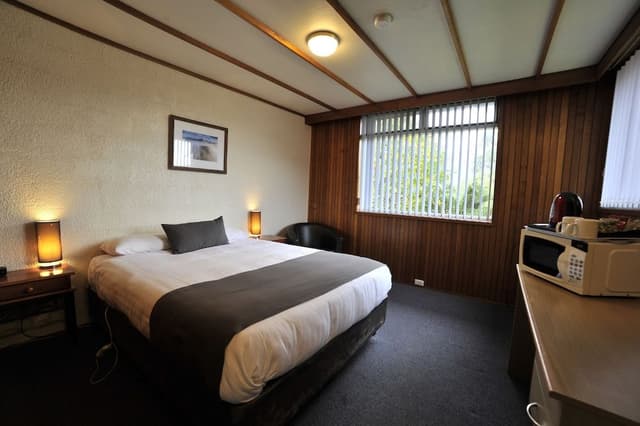 Deluxe Room, 1 Queen Bed