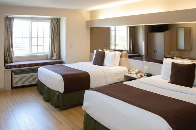 Standard Room, 2 Queen Beds