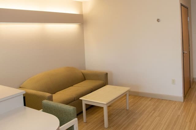 Studio Suite, 1 Queen Bed, Accessible, Non Smoking