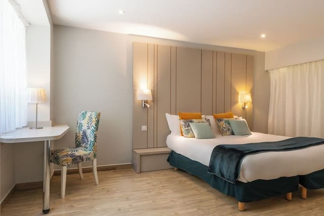 Superior Room, City View