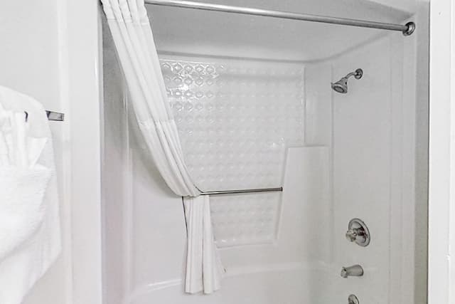 Room (Studio, King Bed, Oceanfront)