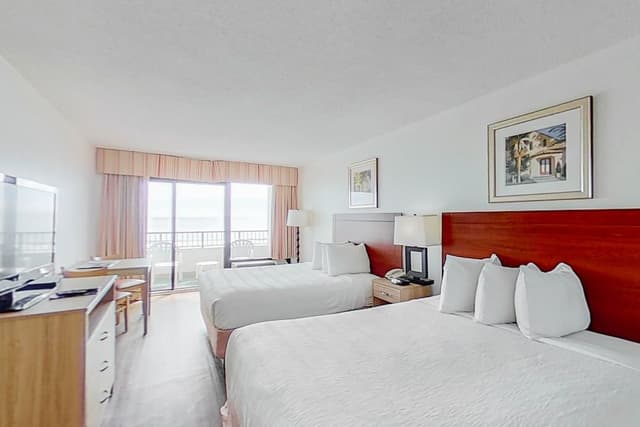 Room (Studio, Oceanfront)