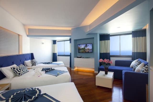 Family Room Sea View Jomtien