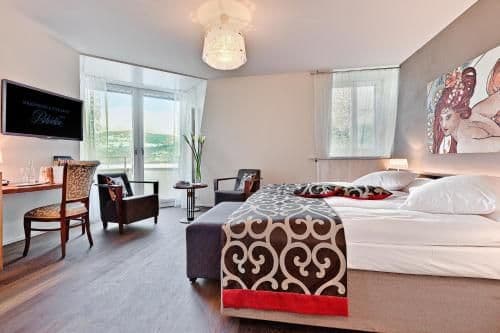 Boutique Room