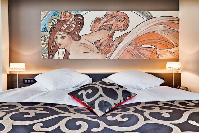 Boutique Room