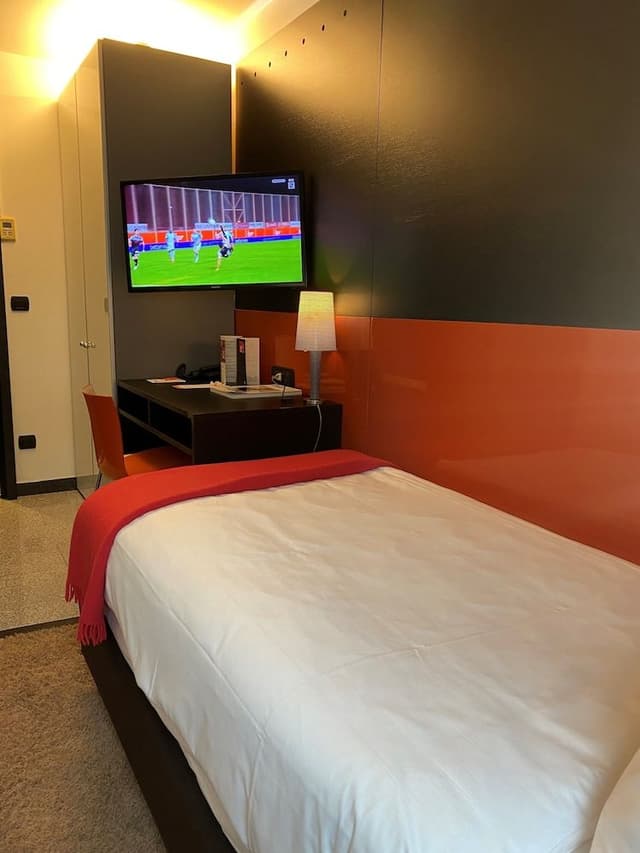 Economy Single Room