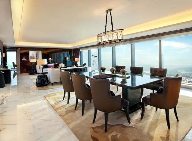 2 King Beds,Skyline View,2-Bedroom Presidential Suite