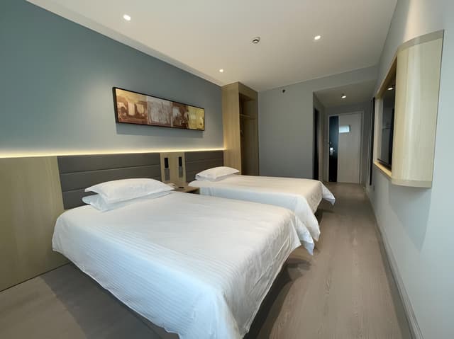 WH - Standard Daxiao Twin Room