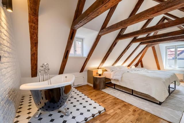 Deluxe Double Room with Bath