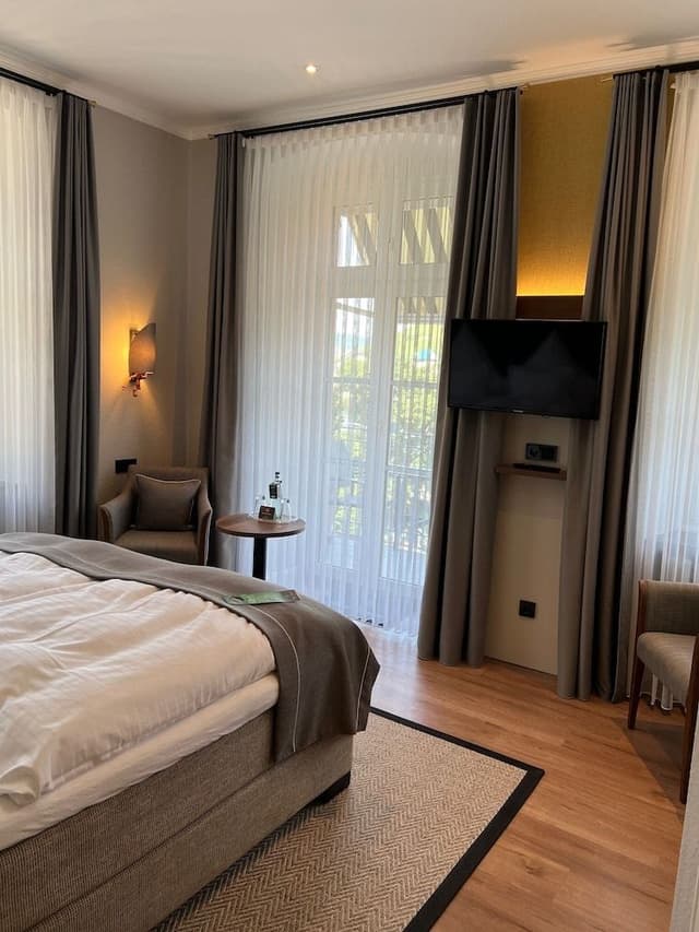 Comfort Double Room with Balcony and River View