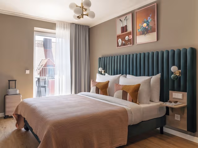 Medium Studio, Kitchenette, Balcony