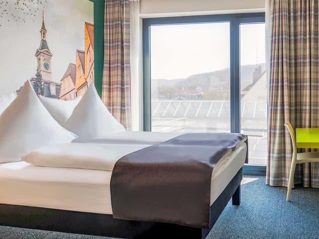 Comfort Twin Room