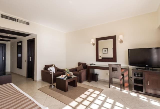 Premium Suite With Sea View - West Bay (Adults Only 16+)