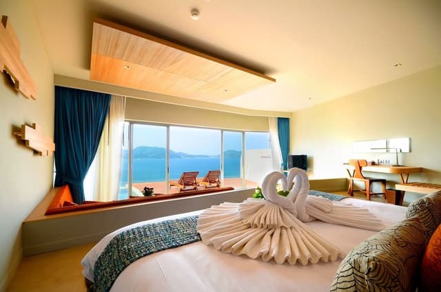 Double Pool Access with Ocean View